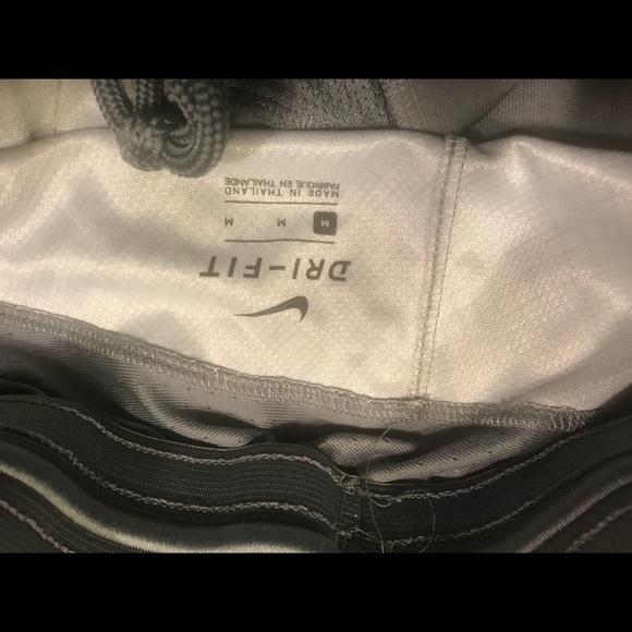 Nike shorts - Picture 2 of 3